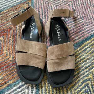 Matisse Tan Suede square toe Women's Sandals